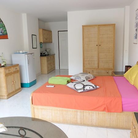 View Talay 1B Holidays Патая Екстериор снимка