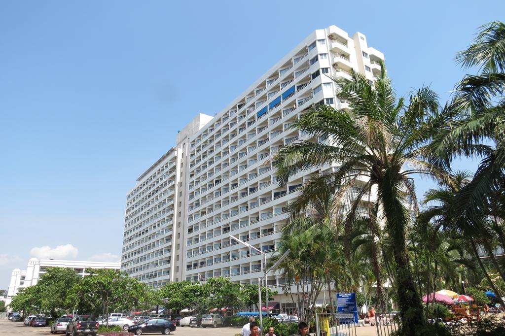 View Talay 1B Holidays Патая Екстериор снимка