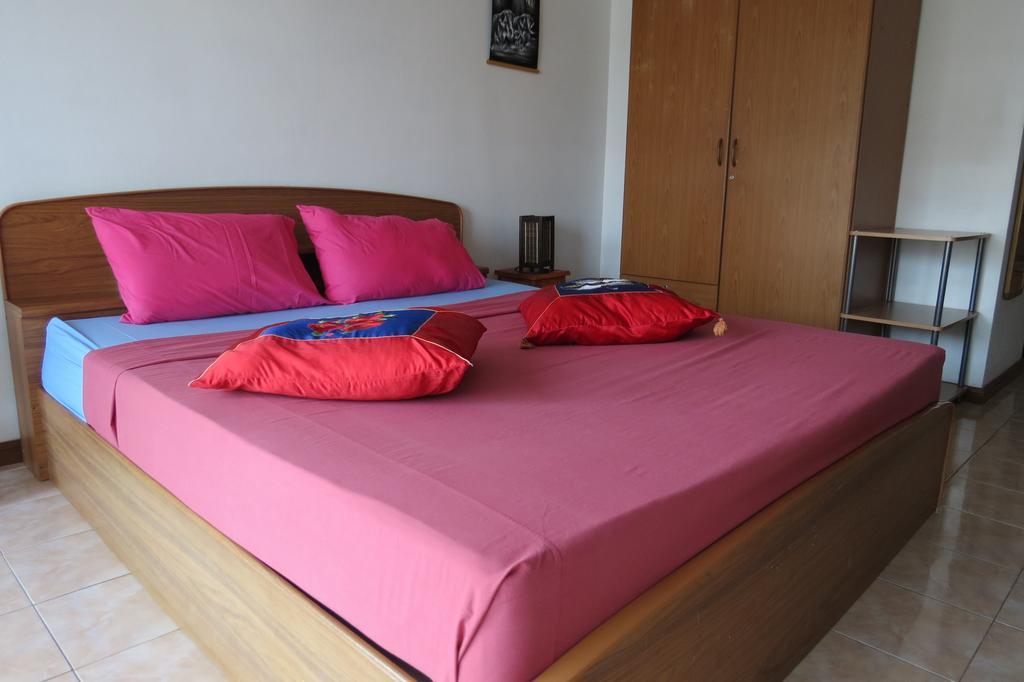 View Talay 1B Holidays Патая Екстериор снимка