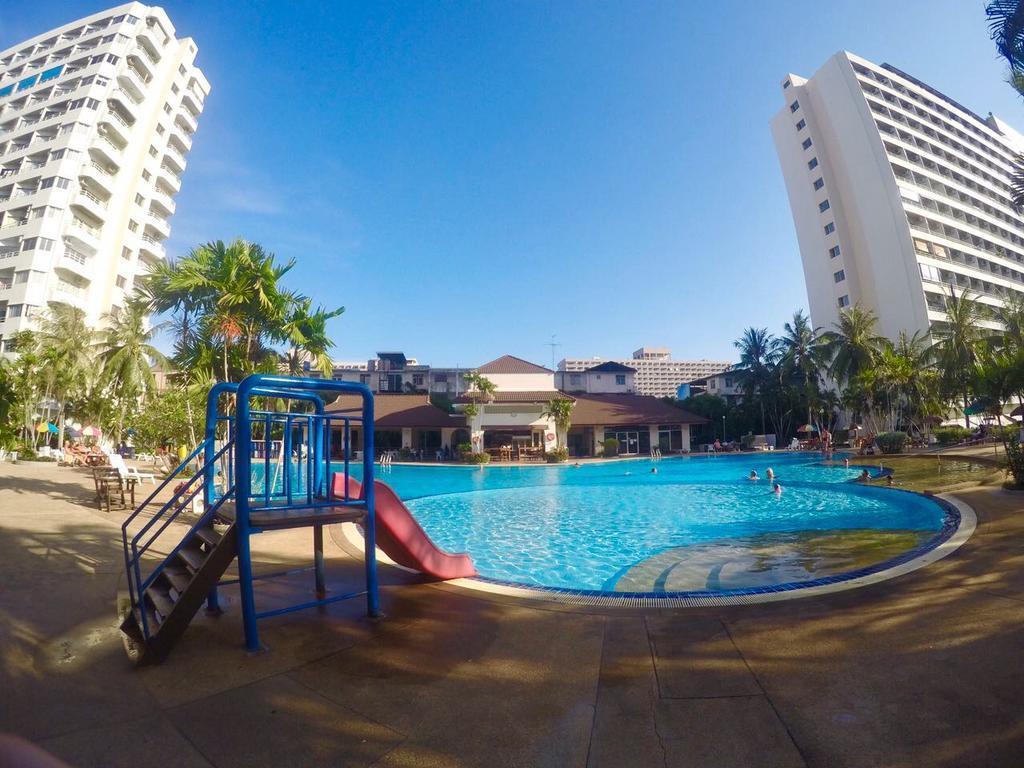 View Talay 1B Holidays Патая Екстериор снимка
